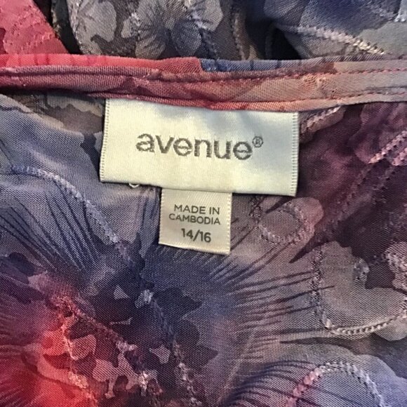 Avenue Top Size 14/16 Pink Multicolor Floral Print - Picture 7 of 8